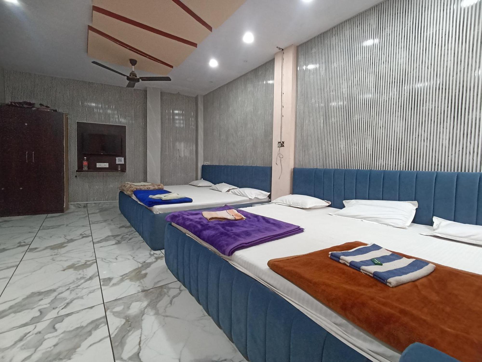 Hotel Shree Krishna Palace Ujjain Exterior photo